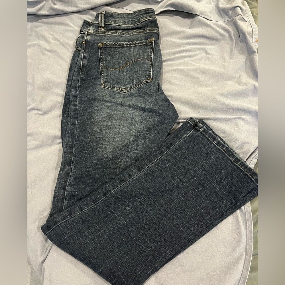 Lee 10 curvy fit bootcut jeans.